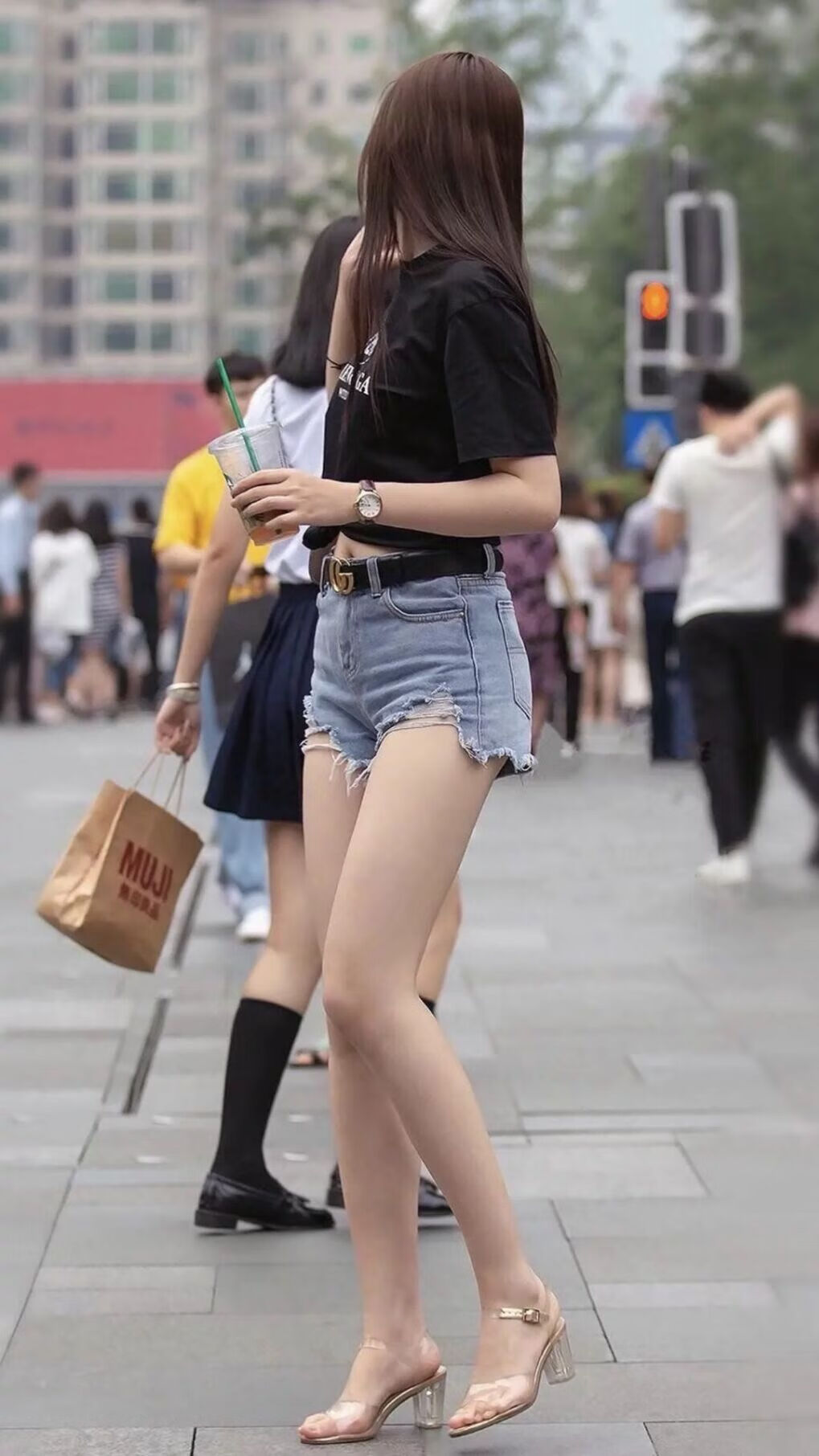 “青训+科普”双轮驱动，青少年体育素养全面提升的产业链逐步形成