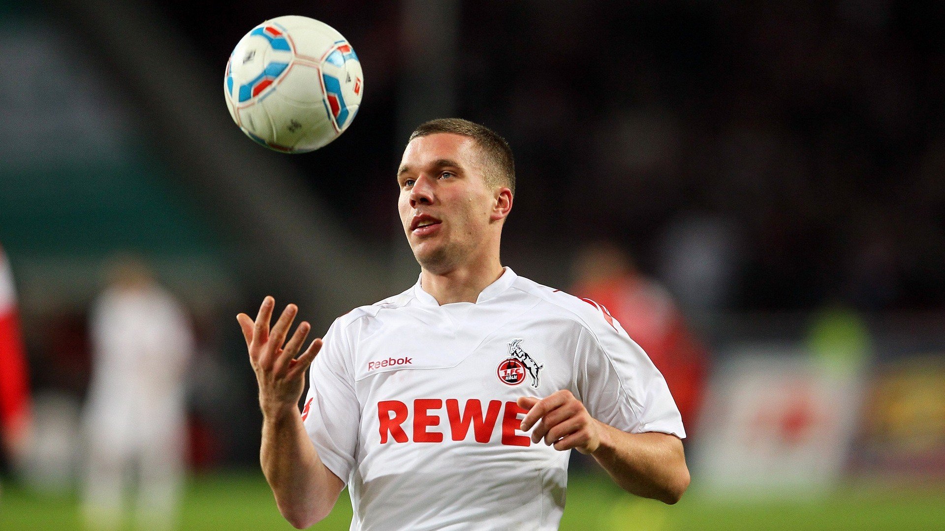 _场馆绿化升级:绿色能源推动未来体育_,3大赛区26个场馆将使用绿色电能